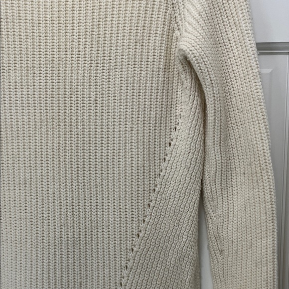 Anthropologie moth Knit Turtleneck Sweater w/ Dramatic Hight Low Hem - Size XSP - Picture 13 of 16